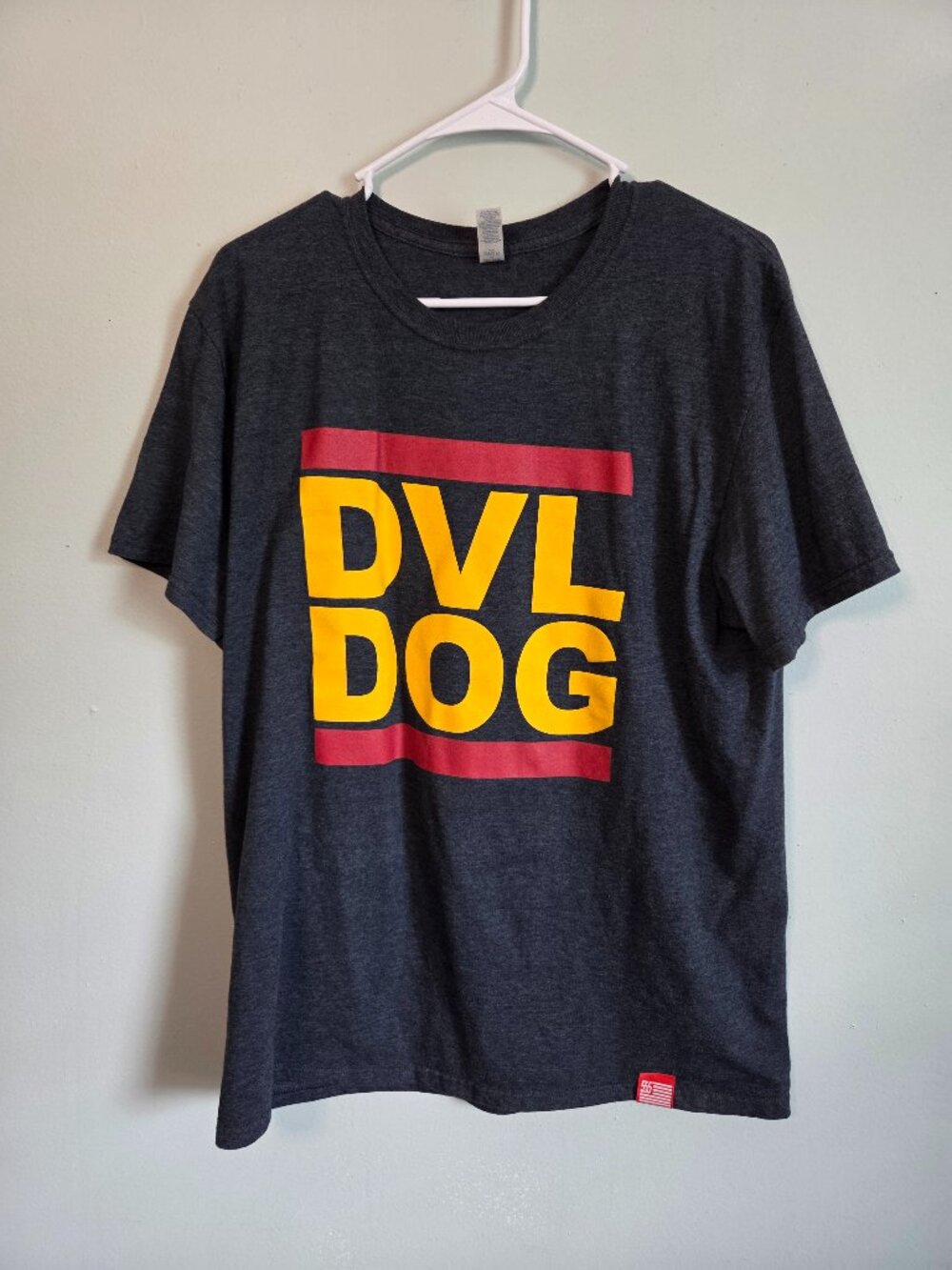 Marine Corps T-Shirt Men's Large Gray DVL DOG Shirt NWOT